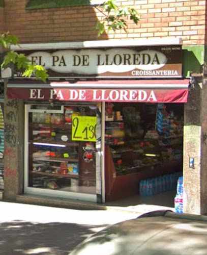 Fotografia tomada fuera de El Pan de Lloreda - Forn de pa en Badalona, Barcelona