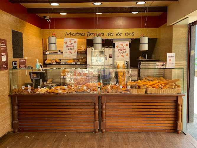 Fotografia tomada fuera de Macxipa - Panadería en Badalona, Barcelona
