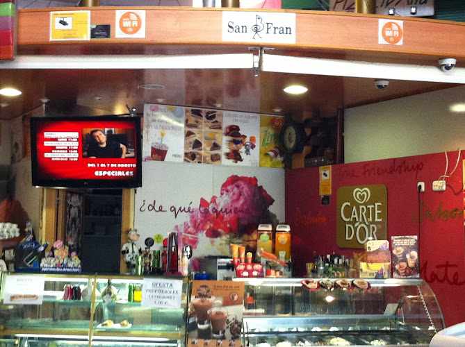 Fotografia tomada fuera de Cafeteria San Fran Heladería - cafeterías en Don Benito, Badajoz
