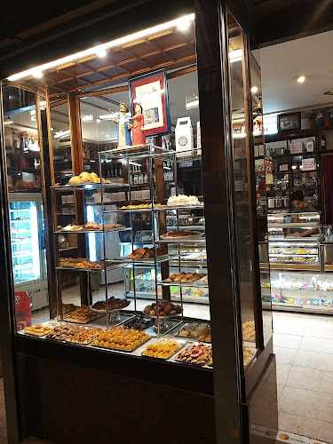 Fotografia tomada fuera de Dolceria Batlle - Pastry shop en Torroella de Montgrí, Girona