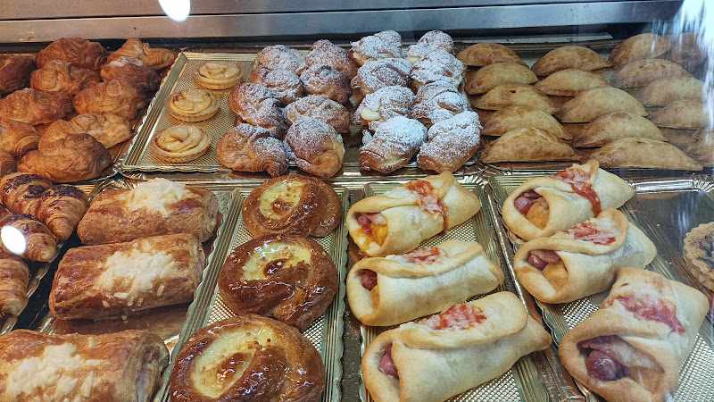 Fotografia tomada fuera de Reposteria y pastelería Daniels - Pastelería en Benaguasil, Valencia