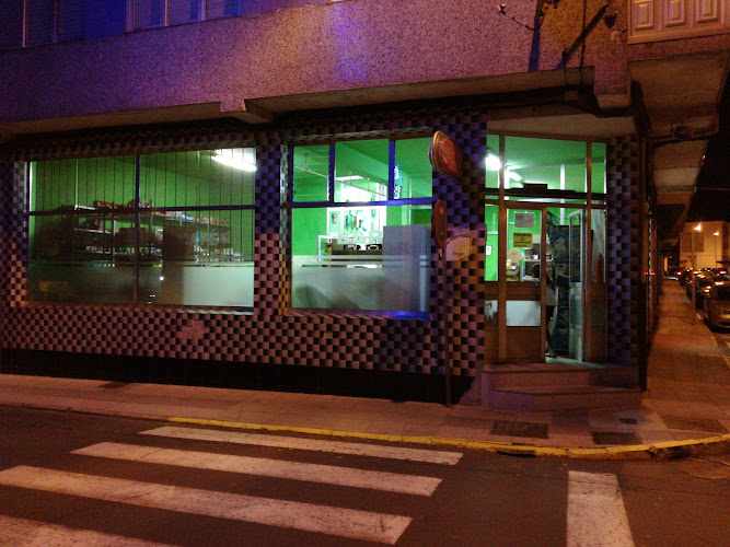 Fotografia tomada fuera de Cafetería Somozas - cafeterías en As Pontes de García Rodríguez, A Coruña