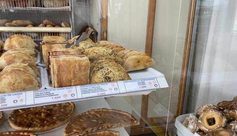 Fotografia tomada fuera de Mi Dulcería Salada - Panadería en Muxía, A Coruña