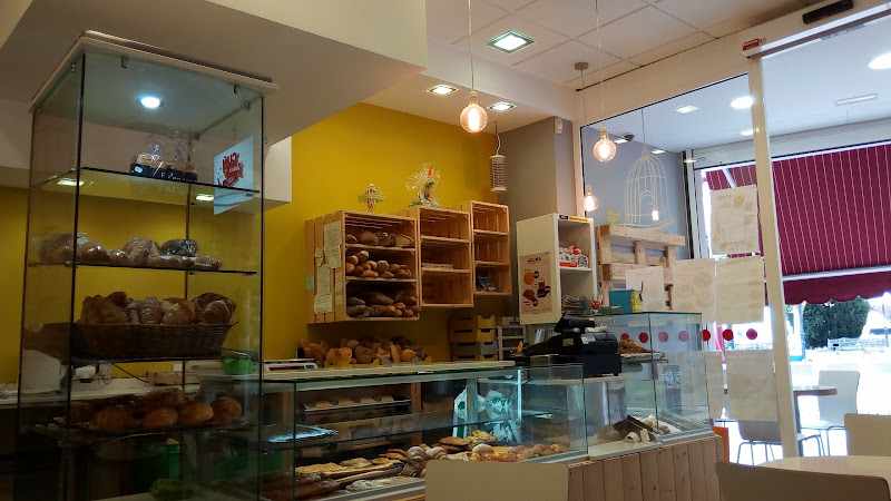 Fotografia tomada fuera de Panadería Acuña - Pastelería en Marín, Pontevedra