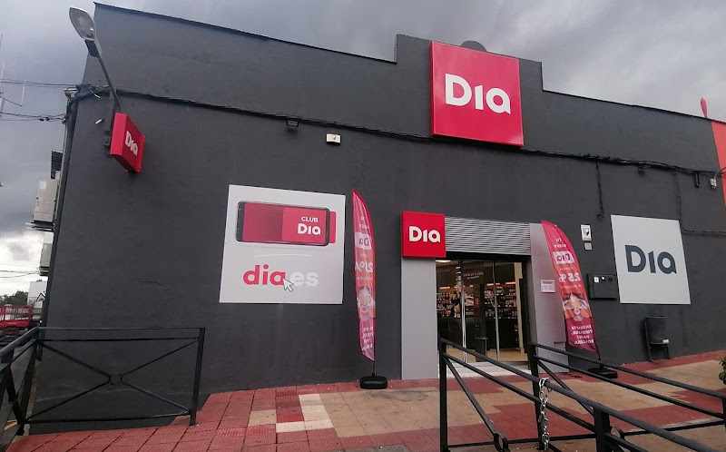 Fotografia tomada fuera de Supermercados Dia - Supermercado en Losar de la Vera, Cáceres