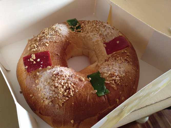 Fotografia tomada fuera de Pastelería Anai - Bi - Pastelería en Santurtzi, Vizcaya