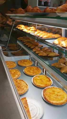 Fotografia tomada fuera de KURRUSKU Kafetegia - Cafetería en Santurtzi, Vizcaya