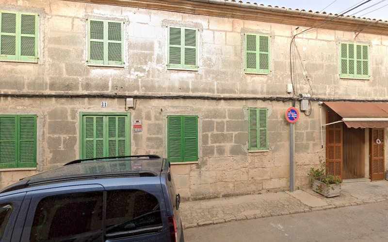 Fotografia tomada fuera de Forn Company - Panadería en Sant Joan, Baleares