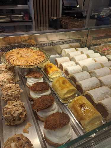 Fotografia tomada fuera de Pastelería Viñallonga Mollet del Vallès - Pastisseria en Mollet del Vallès, Barcelona