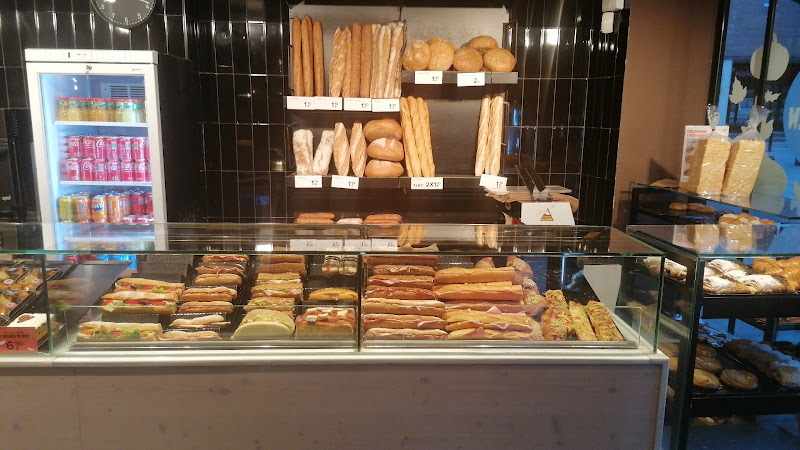 Fotografia tomada fuera de 365 | Cornellà - Panadería en Cornellà de Llobregat, Barcelona