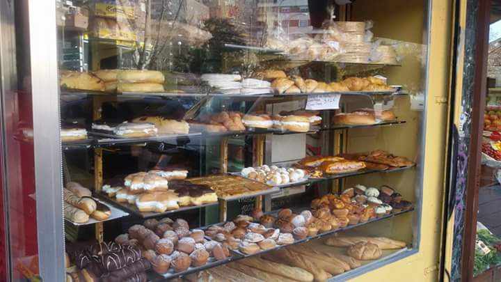 Fotografia tomada fuera de Panaderia Oskar - Panadería en Madrid, Madrid