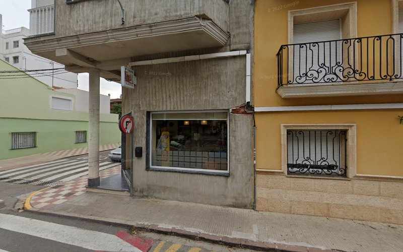 Fotografia tomada fuera de Enrique Peiró Solera - Panadería en Tavernes de la Valldigna, Valencia