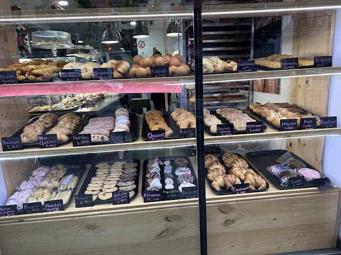 Fotografia tomada fuera de Panadería El K-PRICHO - Panadería en Madrid, Madrid