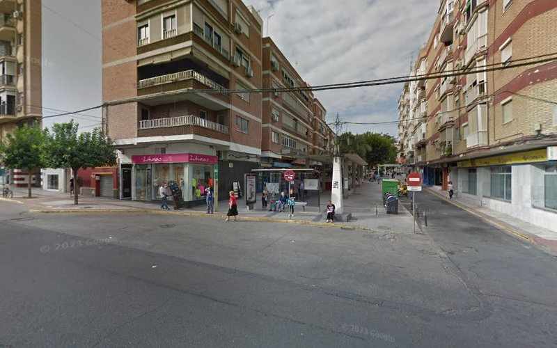 Fotografia tomada fuera de Panadería Baguetería SAVI - Panadería en San Juan de Aznalfarache, Sevilla