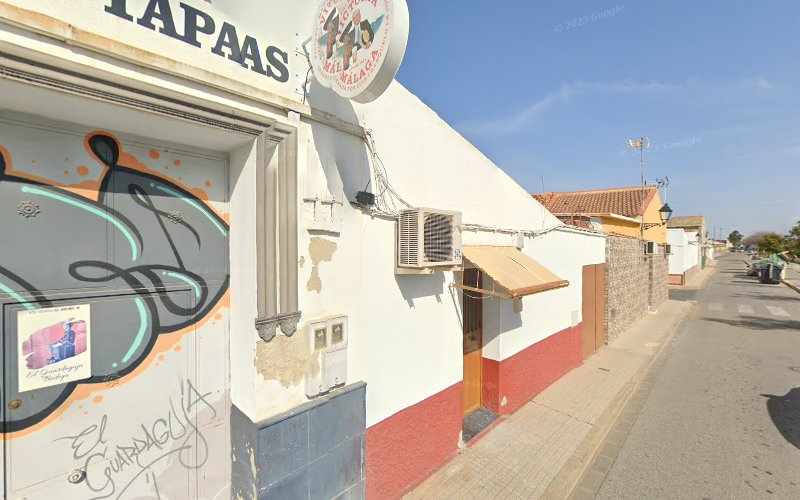 Fotografia tomada fuera de Panadería María - Panadería en San José de la Rinconada, Sevilla