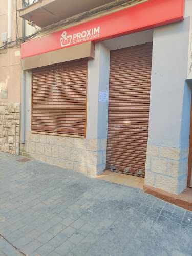 Fotografia tomada fuera de SUMA Supermercado - Supermarché en Montalbán, Teruel