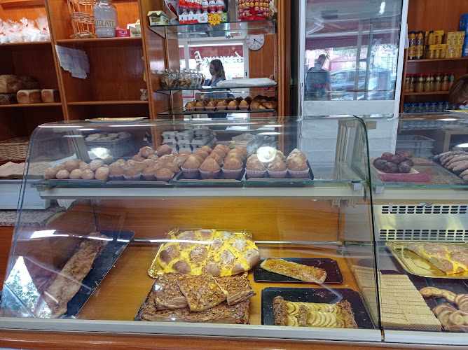 Fotografia tomada fuera de Fleca I Pastisseria Armand - Panadería en Martorell, Barcelona