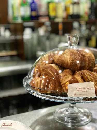 Fotografia tomada fuera de Cafetería Juande - cafeterías en Santa Pola, Alicante