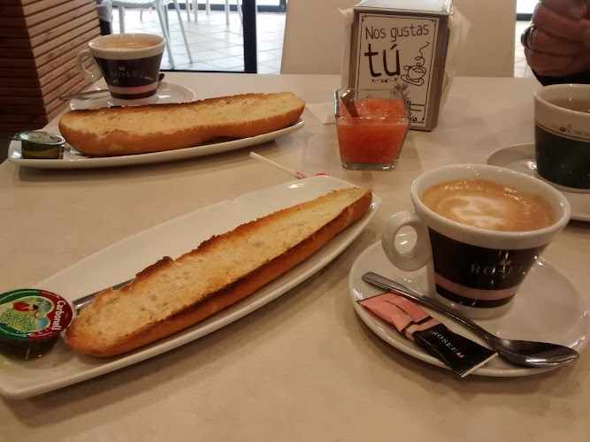 Fotografia tomada fuera de Panadería Confitería José Antonio - Panadería en San Javier, Murcia