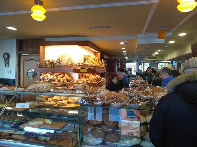Fotografia tomada fuera de Flecha 1957 Panadería Pastelería Cafetería - Panadería en León, León