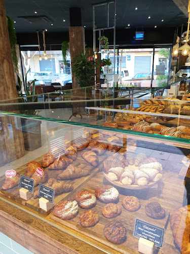 Fotografia tomada fuera de Liaopastel - Pastelería en Quart de Poblet, Valencia