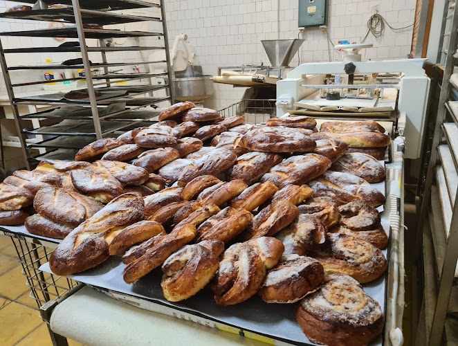Fotografia tomada fuera de Panadería Julia María - Panadería en Morata de Jalón, Zaragoza