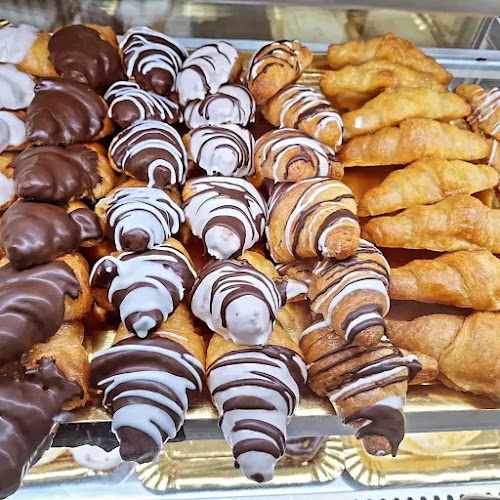 Fotografia tomada fuera de La Cremosa - Panadería en Algete, Madrid