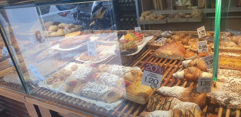 Fotografia tomada fuera de Macxipa - Forn de pa en Alella, Barcelona