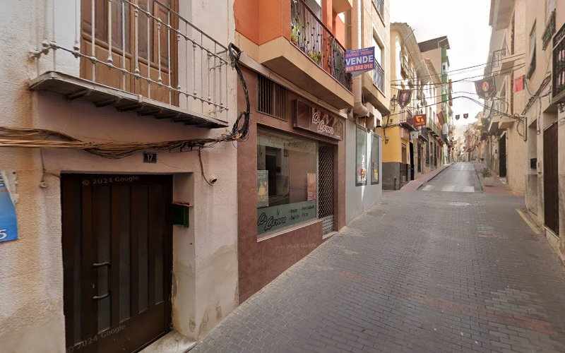 Fotografia tomada fuera de Panadería La Lavera - Panadería en Abarán, Murcia