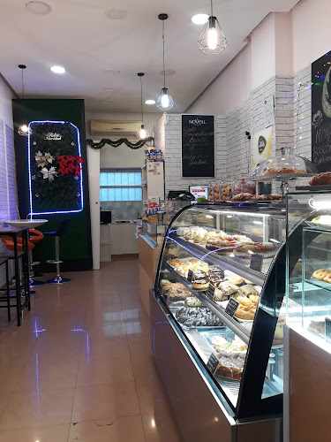 Fotografia tomada fuera de Panadería Argentina - Pastelería en Madrid, Madrid