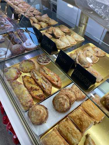 Fotografia tomada fuera de Panadería cafetería El horno de Ana Maria - Panadería en Murcia, Murcia