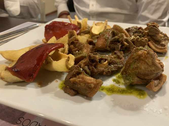 Fotografia tomada fuera de Restaurante Mesón Fuentebuena - restaurantes en Calzada de Valdunciel, Salamanca