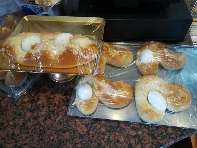 Fotografia tomada fuera de La Flor Y Nata De Madrid - Pastelería en Fuenlabrada, Madrid