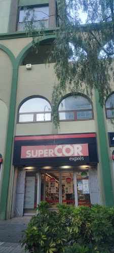 Fotografia tomada fuera de Supercor - Supermercado en Santa Cruz de Tenerife, Santa Cruz de Tenerife