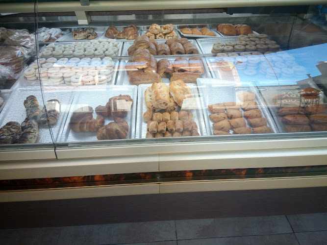 Fotografia tomada fuera de Panadería Artesana Manresa - Panadería en Churra, Murcia