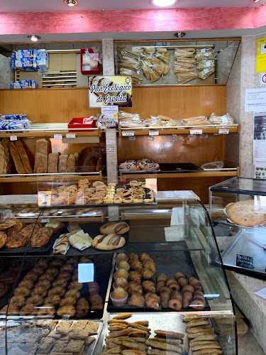 Fotografia tomada fuera de Pan Y Dulces Gimeno - Pastelería en Manises, Valencia