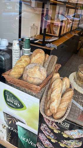 Fotografia tomada fuera de ADIPAN - Panadería en Leganés, Madrid
