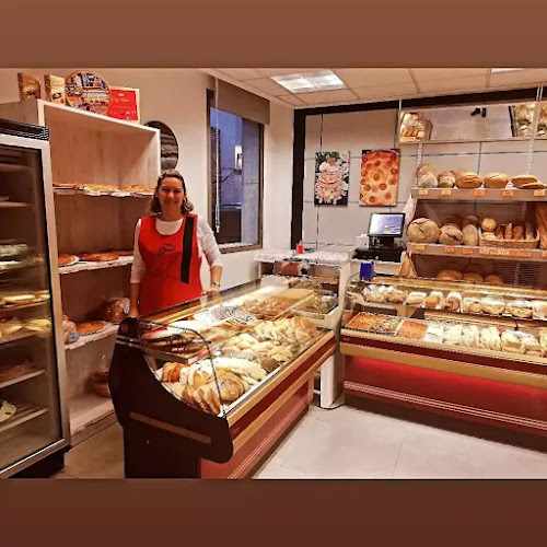 Fotografia tomada fuera de Forn Garau Consell - Panadería en Consell, Baleares