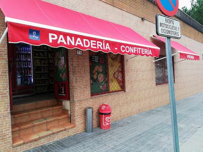 Fotografia tomada fuera de Chuches Badajoz - Panadería en Badajoz, Badajoz