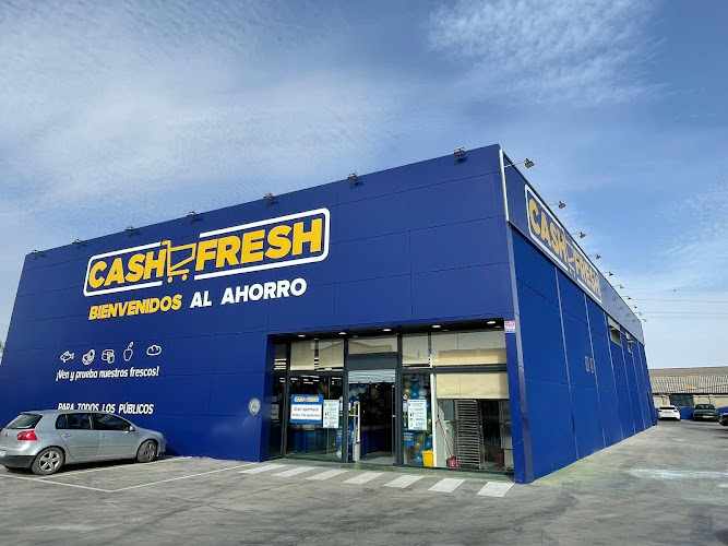 Fotografia tomada fuera de CASH FRESH - Supermercado de descuentos en Villafranca de los Barros, Badajoz