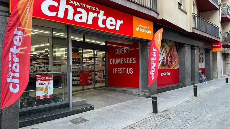 Fotografia tomada fuera de Supermercats Charter - Supermercado en Santa Coloma de Farners, Girona