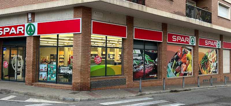 Fotografia tomada fuera de SPAR - Supermercat en Figueres, Girona