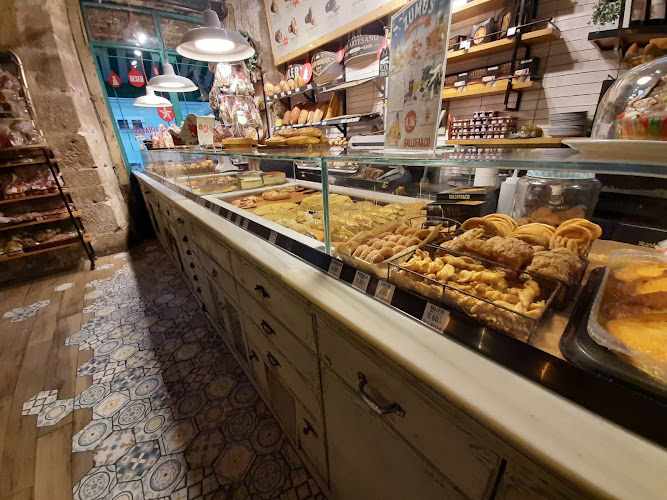 Fotografia tomada fuera de Panadería Gallofa&Co - Panadería en Santander, Cantabria