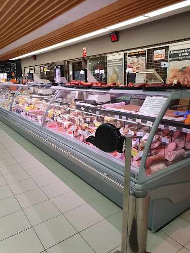 Fotografia tomada fuera de Lupa Supermercados - Supermercado en Santa Cruz de Bezana, Cantabria