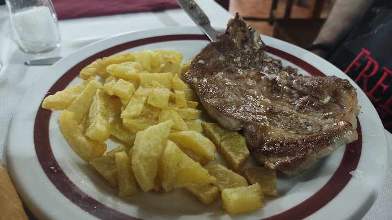 Fotografia tomada fuera de Meson El Horno De Selaya - restaurantes en Llera, Cantabria