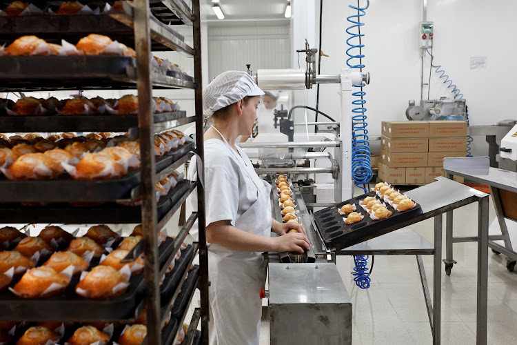 Fotografia tomada fuera de Sobaos Serafina - Fabricante de alimentos en Maliaño, Cantabria