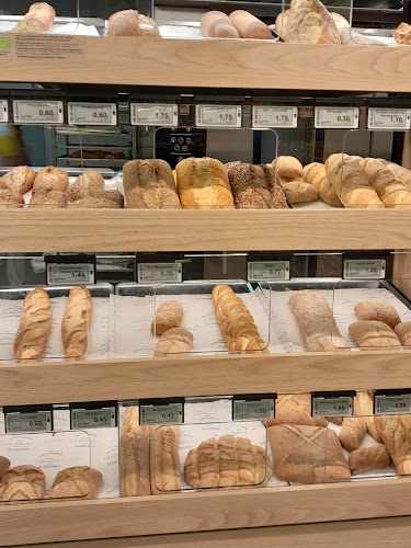 Fotografia tomada fuera de Supermercados Alimerka - Supermercado en Posada de Llanes, Asturias