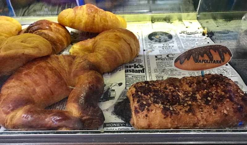 Fotografia tomada fuera de Cafetería Bambola - cafeterías en Reinosa, Cantabria