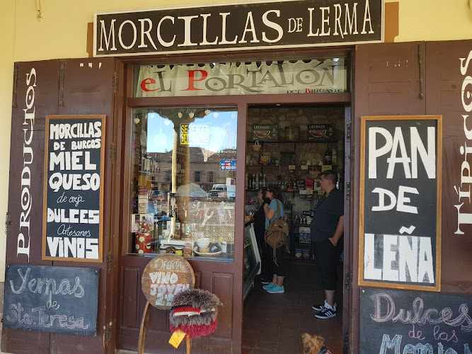 Fotografia tomada fuera de El Portalón Morcilla de Lerma - Delicatessen en Lerma, Burgos