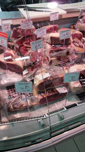 Fotografia tomada fuera de Alcampo - Supermercado en Burgos, Burgos